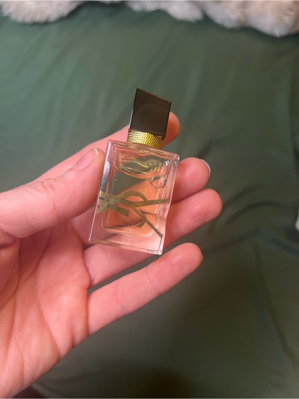 Yves Saint Laurent Libre Eau de Parfum mini splash 0.25oz bottle (Retail $30)